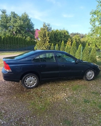 Volvo S60 cena 1900 przebieg: 350000, rok produkcji 2002 z Zwoleń małe 46